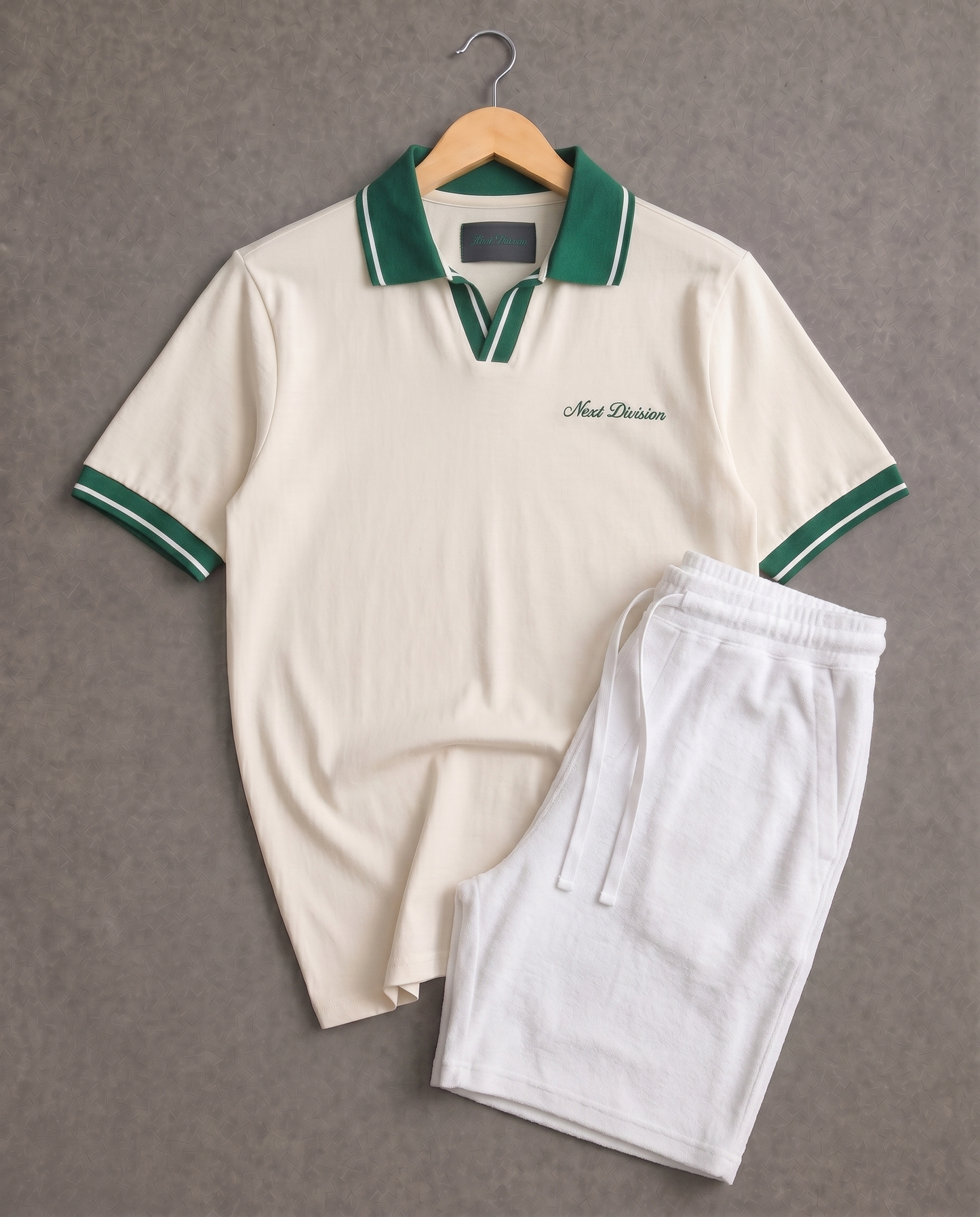 Next division cream / vert polo + short 🇹🇷